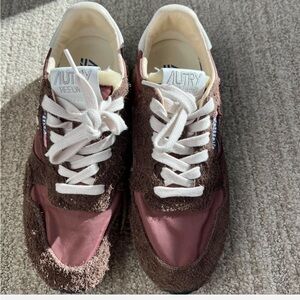 Women's Brown Autry Sneakers
